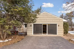 15776 Cedar Ridge Rd, Eden Prairie, MN 55347 - Photo 32