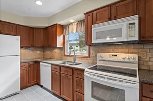 3170 Walnut Grove Ln N, Plymouth, MN 55447 - Photo 14