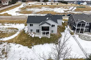 1819 31st St SW, Rochester, MN 55902 - Photo 42