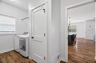 1819 31st St SW, Rochester, MN 55902 - Photo 16