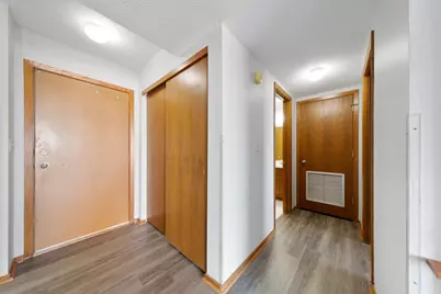 66 9th Street E #2516, Saint Paul, MN 55101 - Photo 8