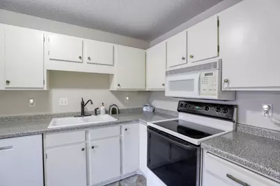 4350 Trenton Lane N #104, Plymouth, MN 55442 - Photo 8