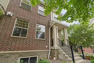 8324 Labont Way, Eden Prairie, MN 55344 - Photo 4