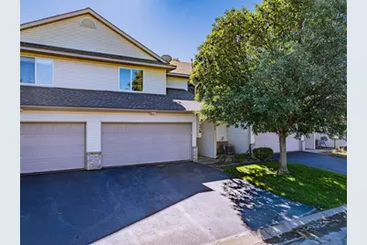 1122 Crystal Place W, Chaska, MN 55318 - Photo 44