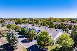 1122 Crystal Pl W, Chaska, MN 55318 - Photo 46