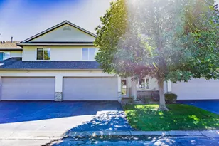 1122 Crystal Pl W, Chaska, MN 55318 - Photo 62