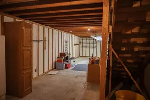 525 N Hood St, Blue Earth, MN 56013 - Photo 26