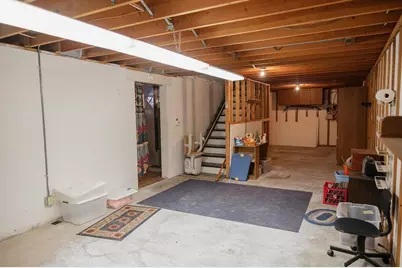 525 N Hood Street, Blue Earth, MN 56013 - Photo 24