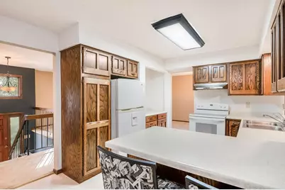 7585 Lanewood Lane N, Maple Grove, MN 55311 - Photo 14