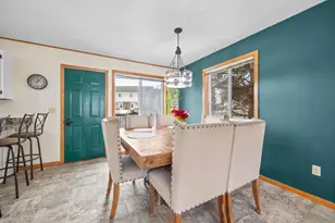 493 California St NW, Hutchinson, MN 55350 - Photo 8