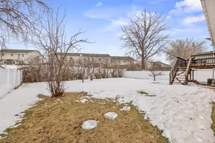 493 California St NW, Hutchinson, MN 55350 - Photo 20