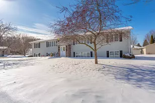 1805 Lakewood Ave, Albert Lea, MN 56007 - Photo 4