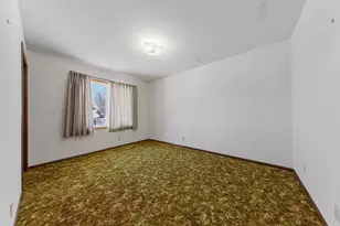 1805 Lakewood Ave, Albert Lea, MN 56007 - Photo 24