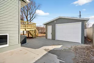 810 13th St SE, Rochester, MN 55904 - Photo 28