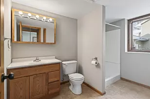 800 Griffin Ave, Mahtomedi, MN 55115 - Photo 38