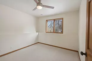 800 Griffin Ave, Mahtomedi, MN 55115 - Photo 36