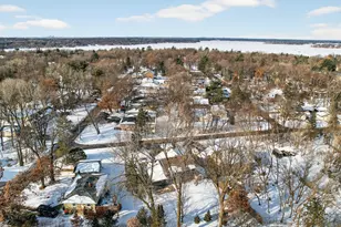 800 Griffin Ave, Mahtomedi, MN 55115 - Photo 46