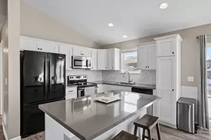 1101 Farmers Ln, Belle Plaine, MN 56011 - Photo 22