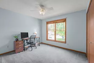 812 Larkspur Ct, Shakopee, MN 55379 - Photo 16