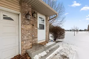 9811 Hamlet Ln S, Cottage Grove, MN 55016 - Photo 2