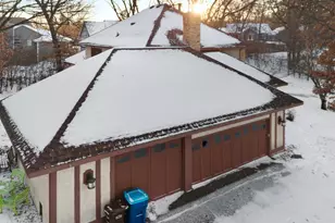 2700 Olde Wood Ct, Minnetonka, MN 55391 - Photo 26