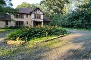 2700 Olde Wood Ct, Minnetonka, MN 55391 - Photo 48