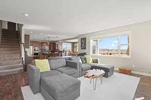 4377 Parkview Cir, Anoka, MN 55303 - Photo 8