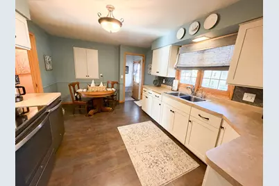 310 Worthmore Street, Worthington, MN 56187 - Photo 4