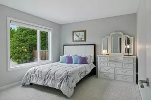 9235 Lake Riley Blvd, Chanhassen, MN 55317 - Photo 30