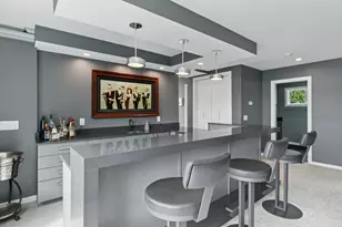 9235 Lake Riley Blvd, Chanhassen, MN 55317 - Photo 26