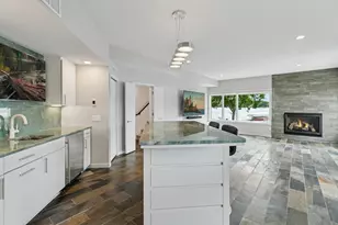 9235 Lake Riley Blvd, Chanhassen, MN 55317 - Photo 20