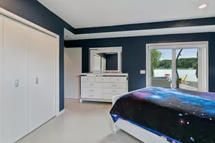 9235 Lake Riley Blvd, Chanhassen, MN 55317 - Photo 42