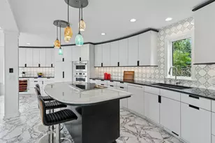 9235 Lake Riley Blvd, Chanhassen, MN 55317 - Photo 42