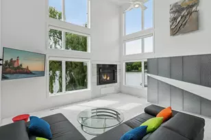 9235 Lake Riley Blvd, Chanhassen, MN 55317 - Photo 22