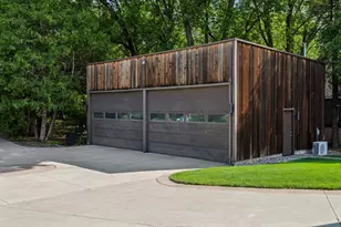 9235 Lake Riley Blvd, Chanhassen, MN 55317 - Photo 56