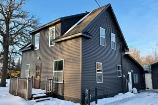 301 7th Ave SE, Roseau, MN 56751 - Photo 1