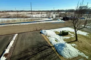 15330 Freedom Dr N, Hugo, MN 55038 - Photo 36