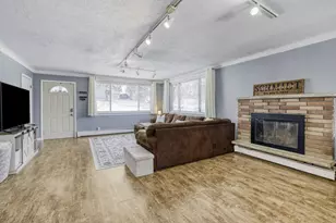 1800 Edward St, North Saint Paul, MN 55109 - Photo 2