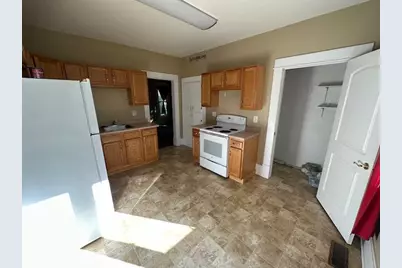 712 3rd Street SW, Willmar, MN 56201 - Photo 6