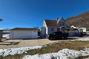 404 W Stevens Ave, Rushford, MN 55971 - Photo 4