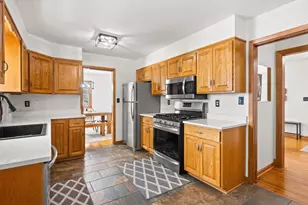 302 Fingal Dr, Alexandria, MN 56308 - Photo 10