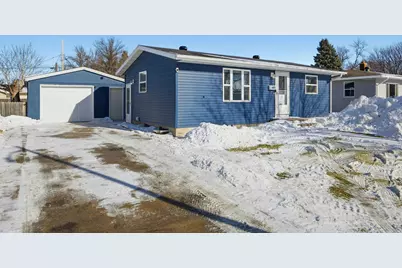 1802 10th Avenue N, Moorhead, MN 56560 - Photo 1