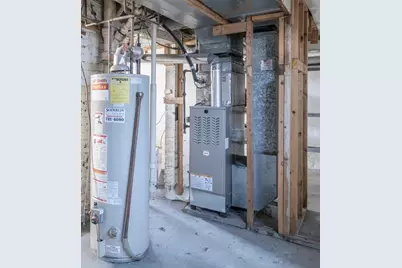 593 Front Avenue, Saint Paul, MN 55117 - Photo 16