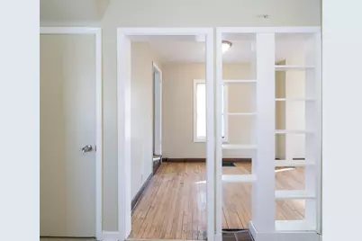 593 Front Avenue, Saint Paul, MN 55117 - Photo 10