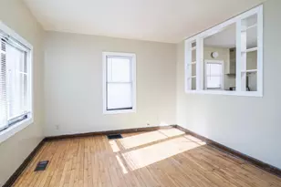 593 Front Ave, Saint Paul, MN 55117 - Photo 4