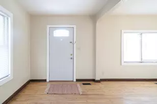 593 Front Ave, Saint Paul, MN 55117 - Photo 18