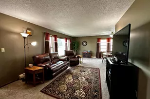 206 Maple Street N, Mabel, MN 55954 - Photo 4