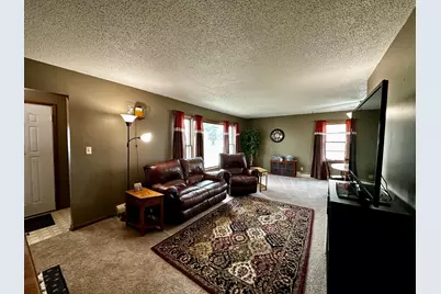 206 Maple Street N, Mabel, MN 55954 - Photo 2