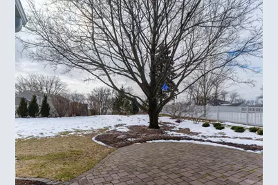 2020 16th Street NE, Rochester, MN 55906 - Photo 4