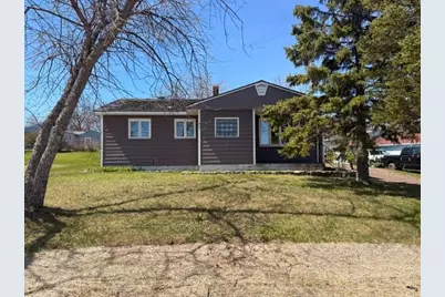 122 Banks Boulevard, Silver Bay, MN 55614 - Photo 1